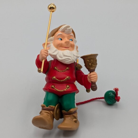 Hallmark Keepsake One Elf Marching Band 1993, Brass with Movement Ornament - Picture 3 of 10